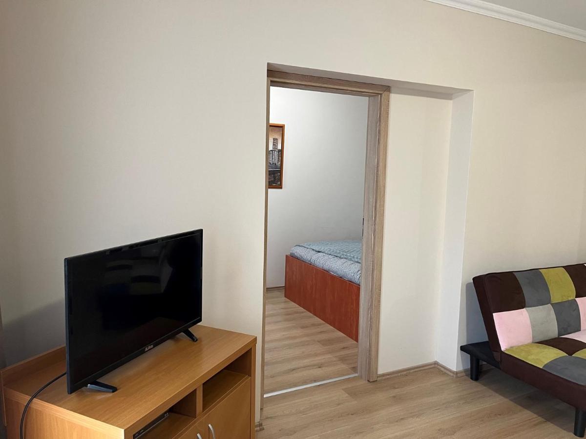 Brookforest Apartman Hajdúszoboszló Eksteriør bilde