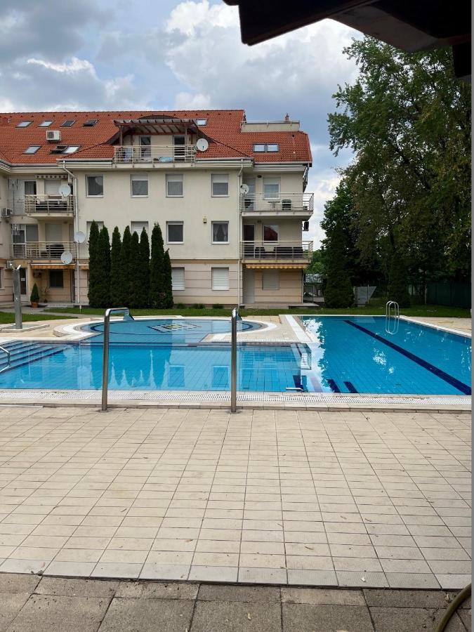 Brookforest Apartman Hajdúszoboszló Eksteriør bilde