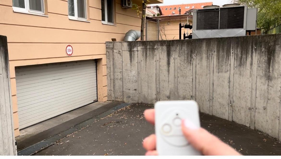 Brookforest Apartman Hajdúszoboszló Eksteriør bilde
