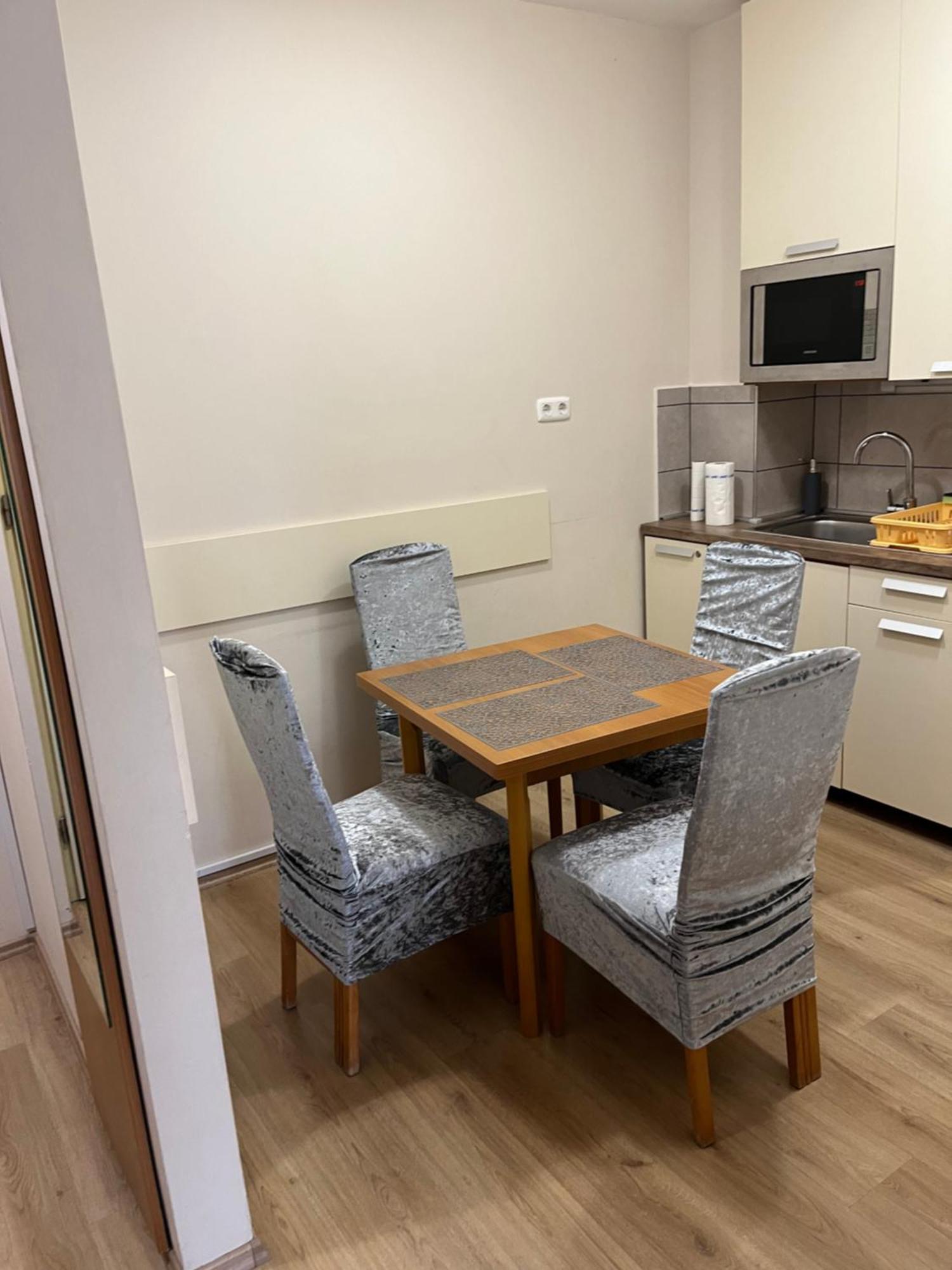 Brookforest Apartman Hajdúszoboszló Eksteriør bilde